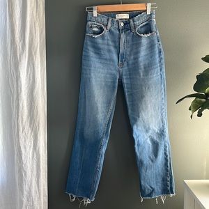 Abercrombie straight crop jeans